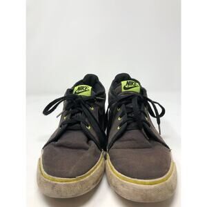 Nike Skating Toki Mid Top Shoes